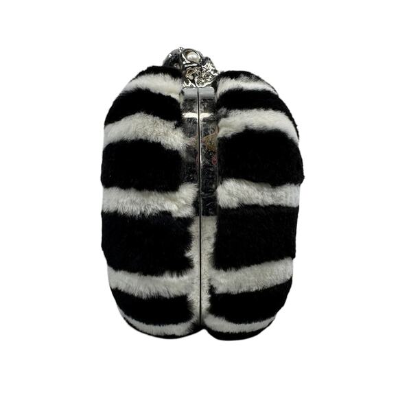 Alexander McQueen UK Bag Mink Skull Brittania Minaudiere Fur Clutch Union Jack - Picture 8 of 12